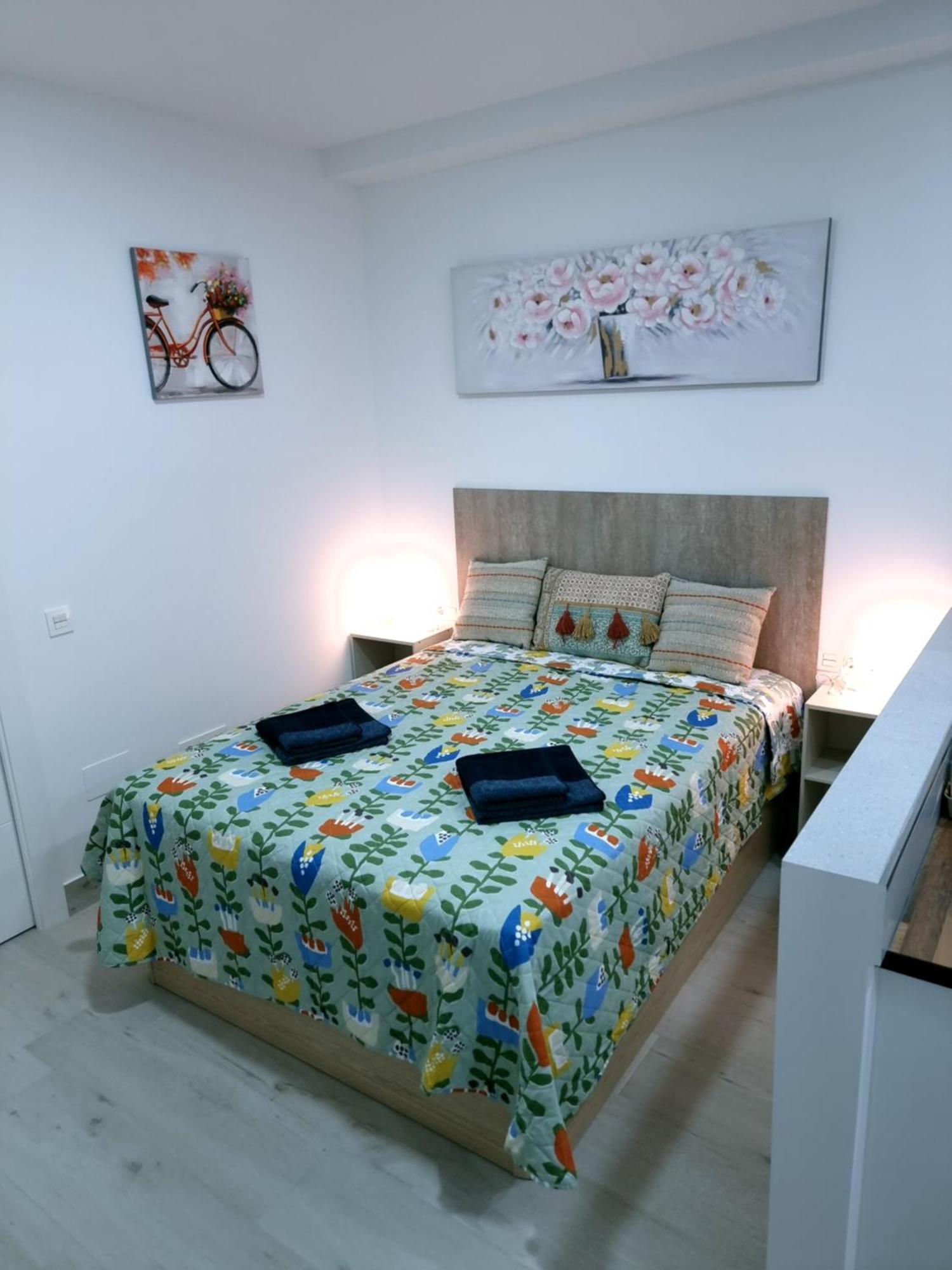 Apartamentos Zanca City Center Free Luggage Storage Málaga Eksteriør bilde