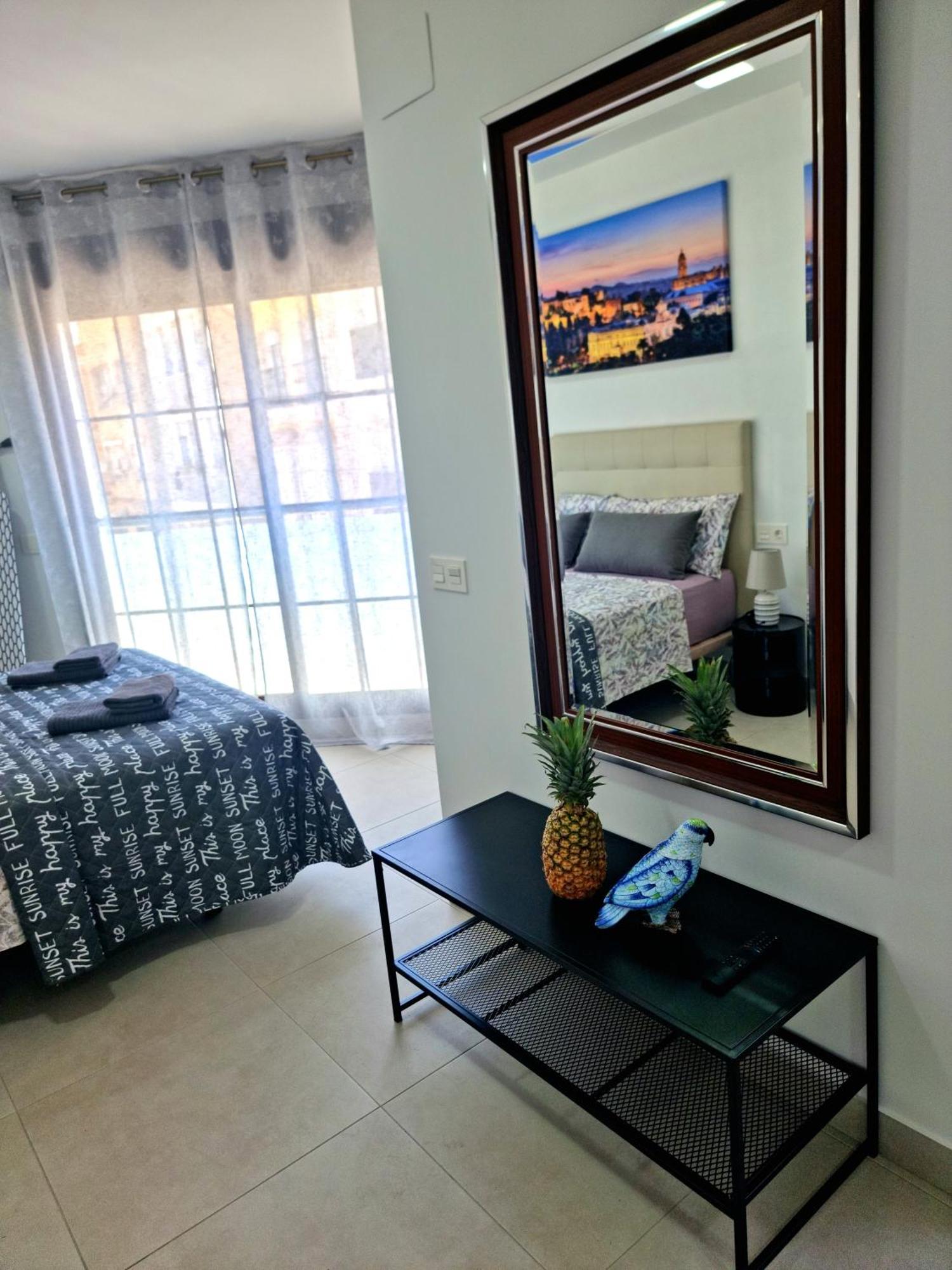 Apartamentos Zanca City Center Free Luggage Storage Málaga Eksteriør bilde