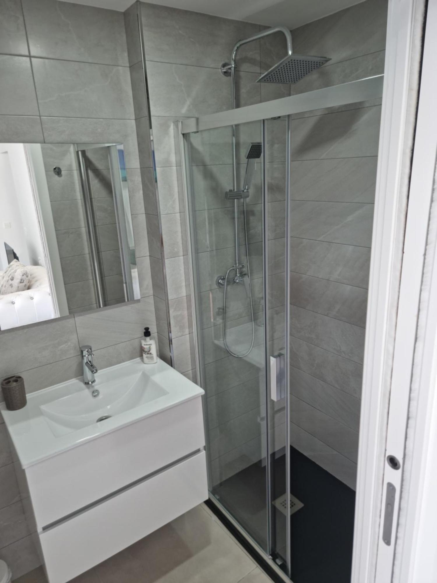 Apartamentos Zanca City Center Free Luggage Storage Málaga Eksteriør bilde